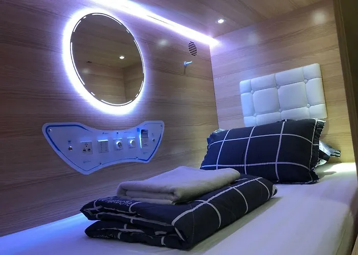 Capsulepod@Aljunied Hostel Singapore